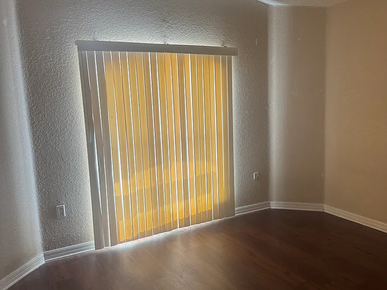 955 Highland Crest Cir — Photo 9