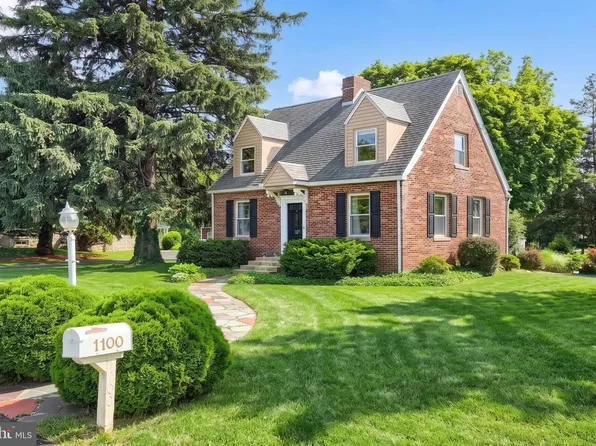 1100 Grandview Rd, York, PA 17403