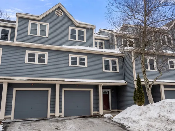 21 Oak Leaf Way #21, Peabody, MA 01960