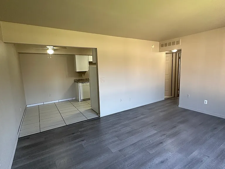 43780 Freeway Dr #104 — Photo 3