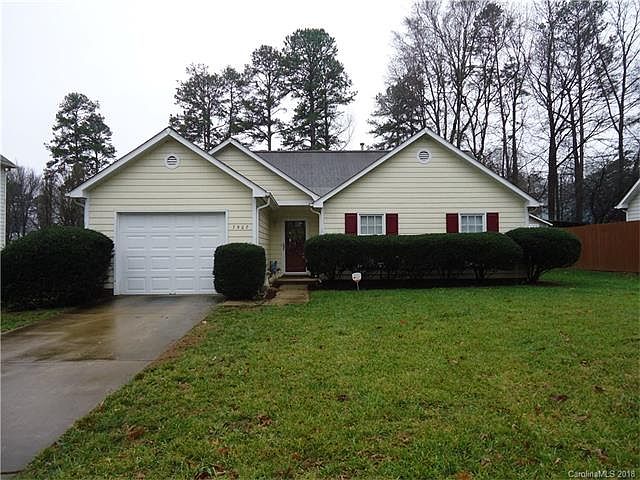 1st image of 7507 Claymont Dr