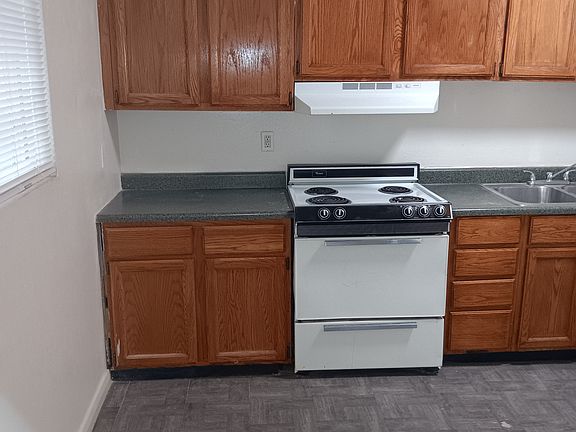 4th image of 2241 Ellis St APT A