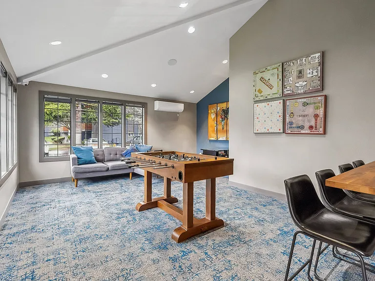 Vibe Apartments — Photo 13