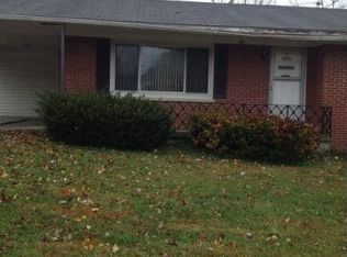 1134 Big Hill Rd, Berea, KY 40403