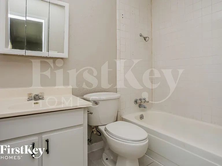 908 Wandering Way Dr — Photo 10