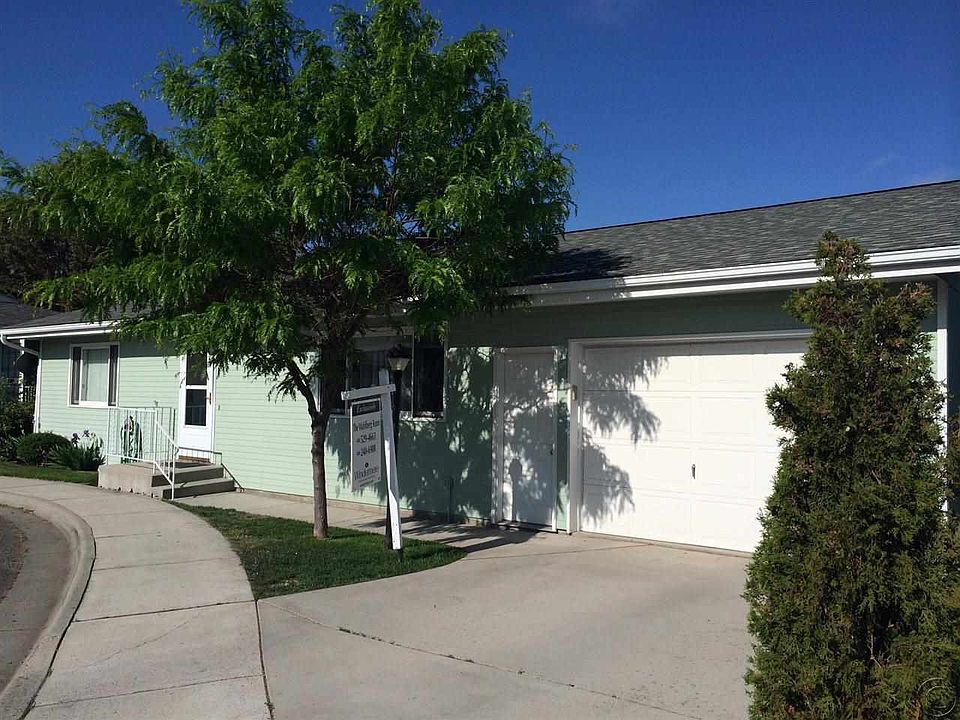 1st image of 1023 Lynn Ln