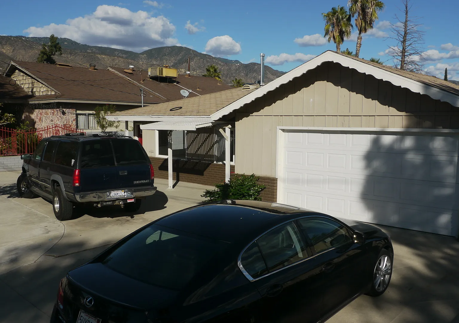 Charming 3-Bedroom Home with Upgraded Kitchen & Spacious Backyard in San Bernardino — Photo 4