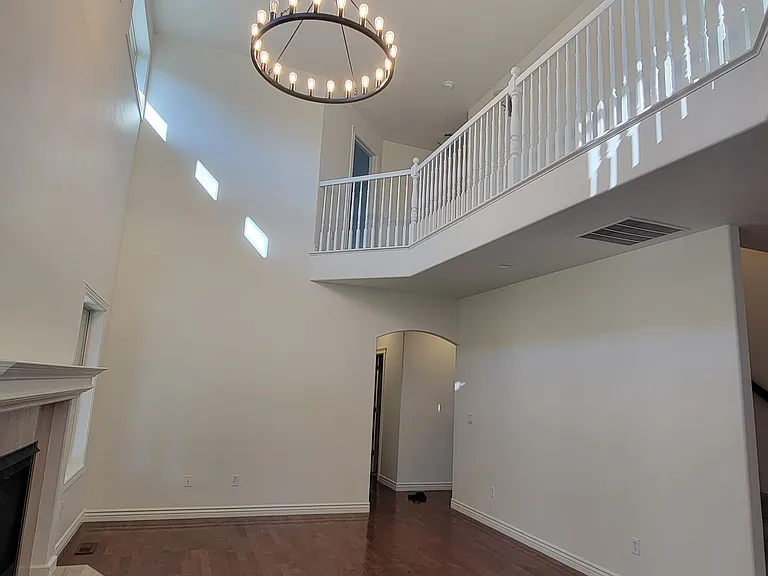 2880 W Ravenna St — Photo 63