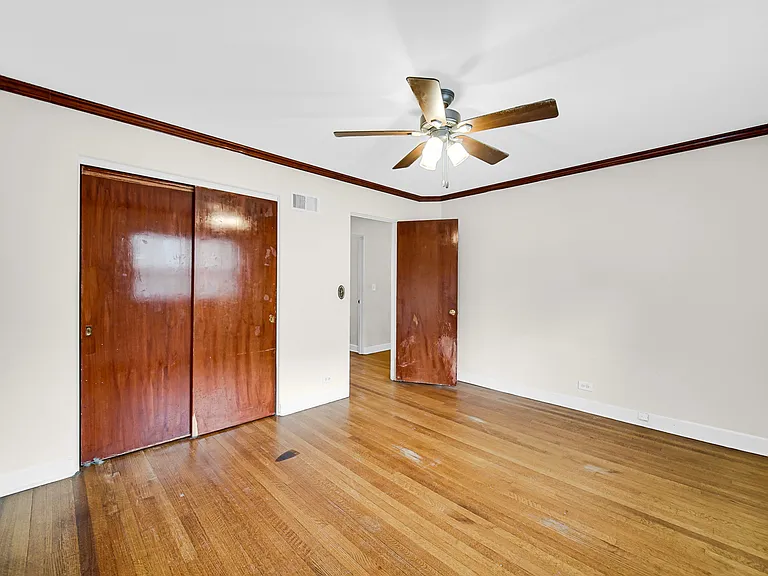 7248 N Ridge Blvd — Photo 13
