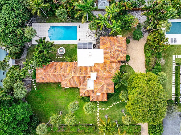 334 Palm Trl — Photo 4