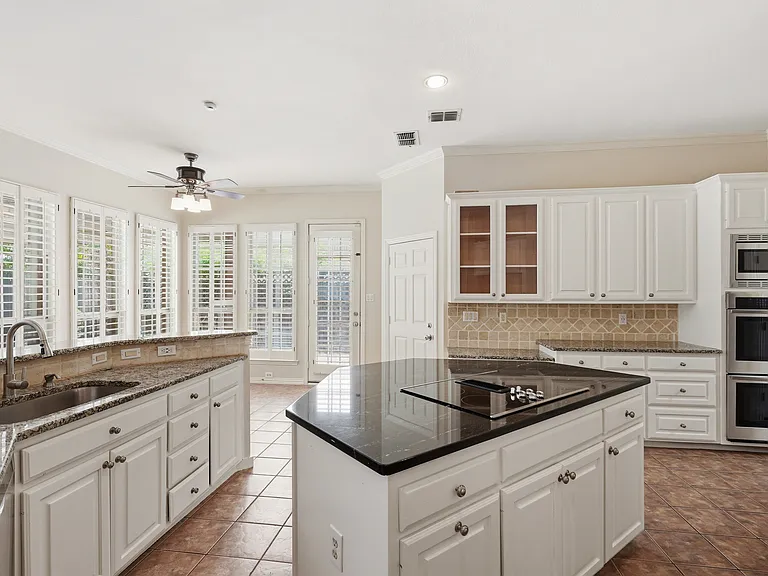 2221 Danielle Dr — Photo 14