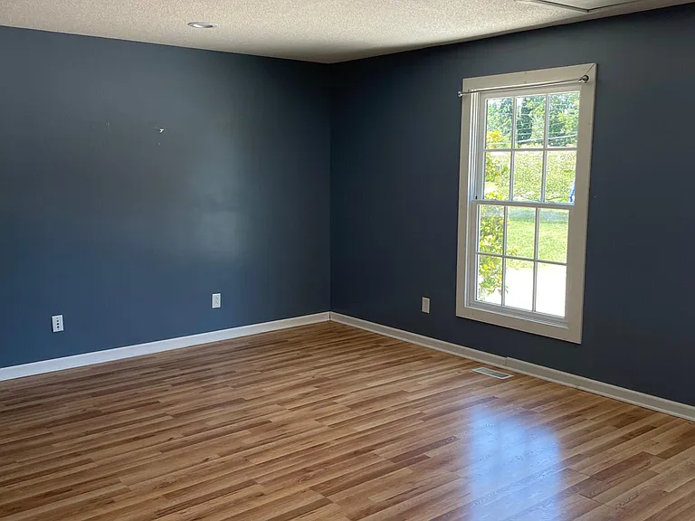 210 Rebel Hill St — Photo 4