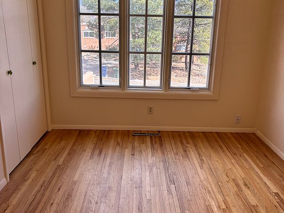 5th image of 1210 Placita Loma