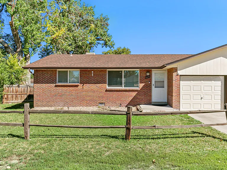 6577 W Cedar Ave — Photo 1