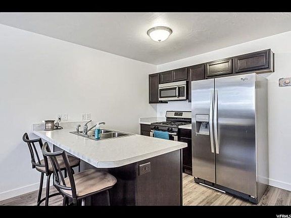5th image of 213 E Legacy Pkwy