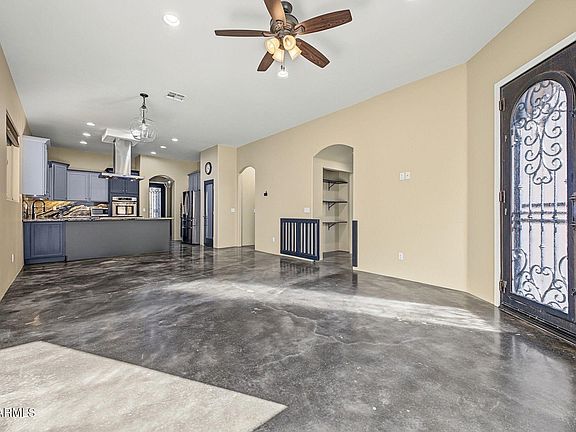 4th image of 13032 N 19TH Street