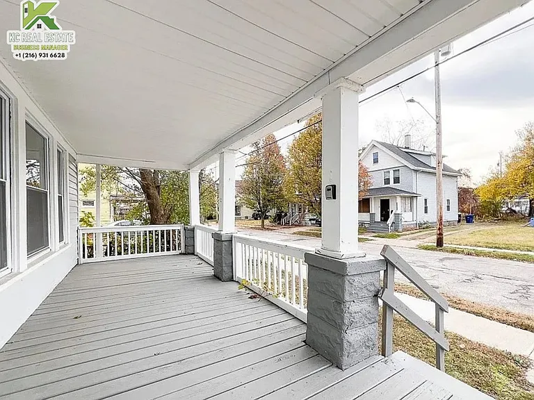 10517 Elk Ave — Photo 5