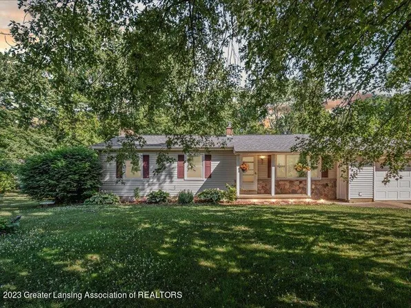 7720 Hall Rd, Bellevue, MI 49021