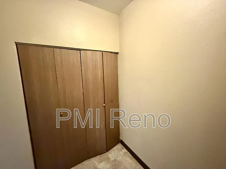 Big Horn Apartments — Photo 41
