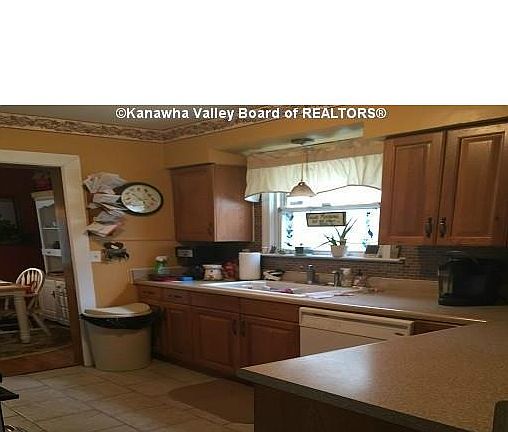 2nd image of 6523 Roosevelt Ave