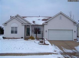 2165 University Dr SE, Massillon, OH 44646