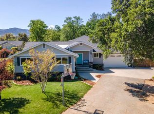 8998 Olney Park Dr, Redding, CA 96001