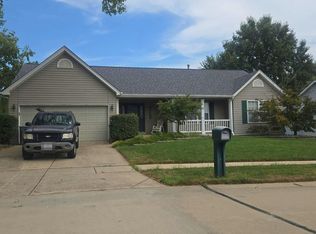 2832 Merganser Dr, O'Fallon, MO 63368