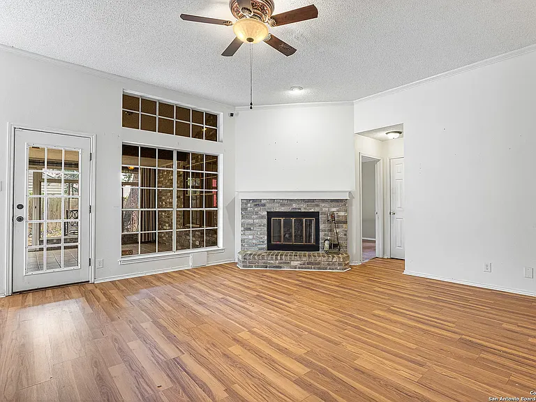 11682 Foxford — Photo 4