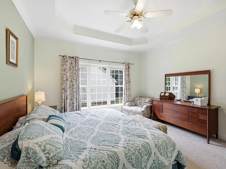 221 Black Forest Dr — Photo 31