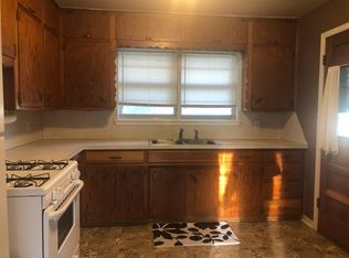 812 S 2nd St, Yukon, OK 73099