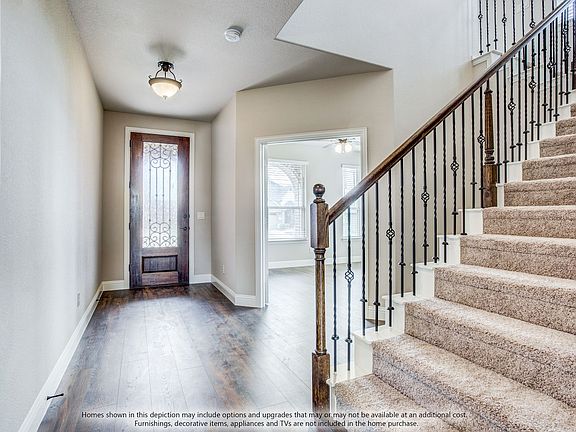 Dewberry Side Entry Entryway