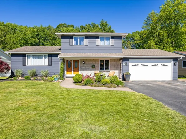 73 Ann Marie Dr, Rochester, NY 14606
