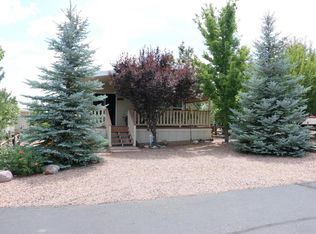 2221 Wrangler Way, Overgaard, AZ 85933