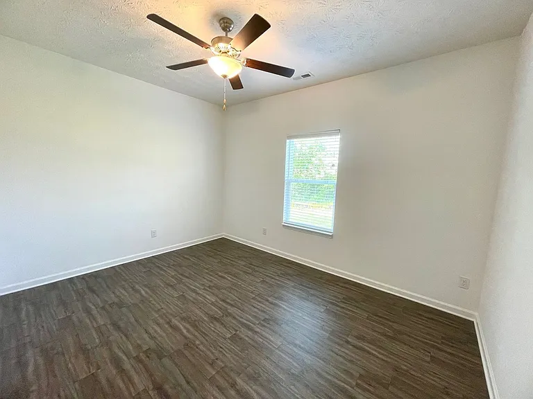 17115 Meander Way — Photo 17