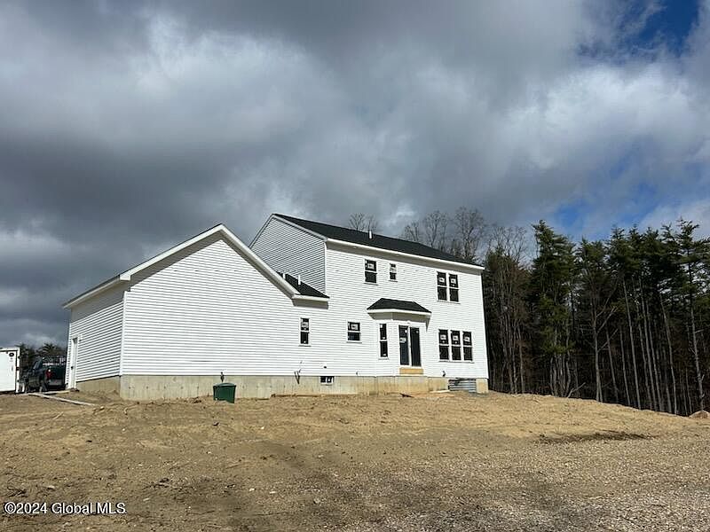3rd image of 4 Clement Drive