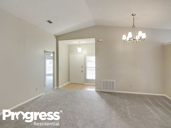 4th image of 1920 Windsor Oak Dr