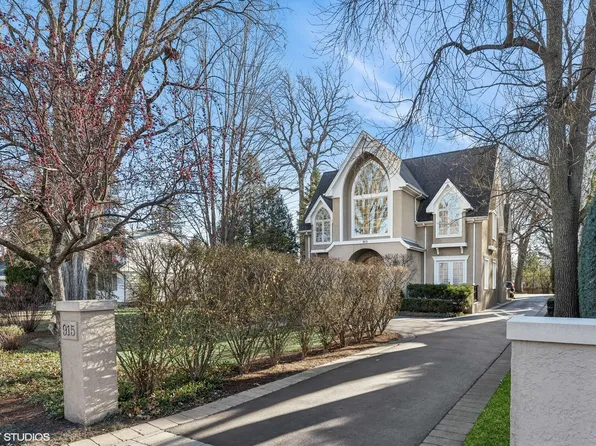915 Shermer Rd, Northbrook, IL 60062