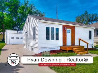 5025 Holdrege St, Lincoln, NE 68504