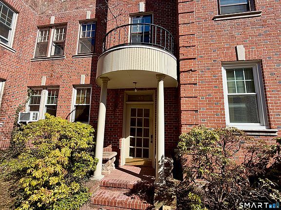 3rd image of 165 Fountain Street APT A1