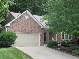 2176 Hillrise Cir, Bellbrook, OH