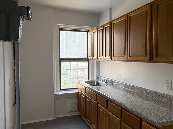 705-707 E 179th St, Bronx, NY