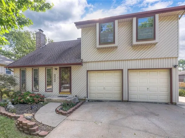 16319 W 124th St, Olathe, KS 66062