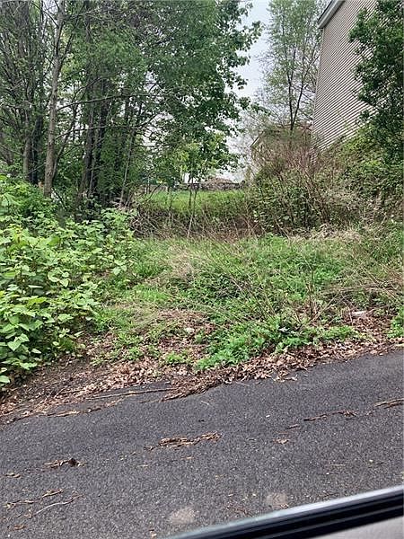 1st image of 302 Langley Ave