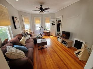 120 Abbott St, Providence, RI 02906