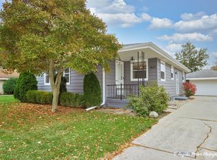 1609 Barnhart Ct, Zion, IL 60099