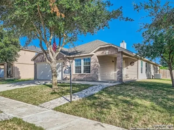 7902 Derby Vis, Selma, TX 78154