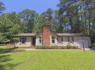 6161 Wildflower Ln, Hayes, VA 23072