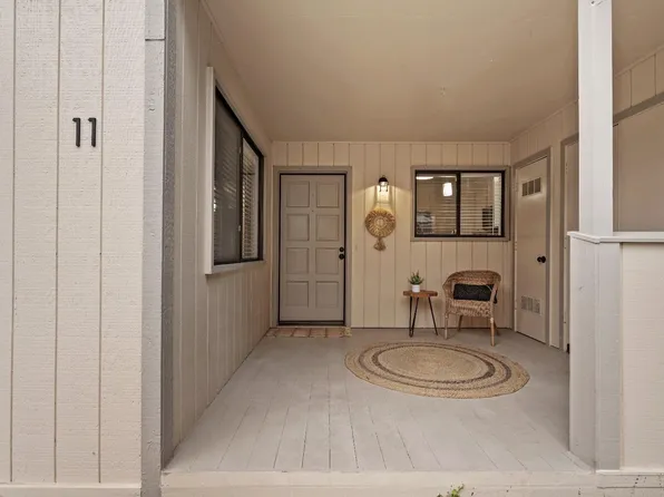 250 Forest Rdg #11, Marshall, CA 94940