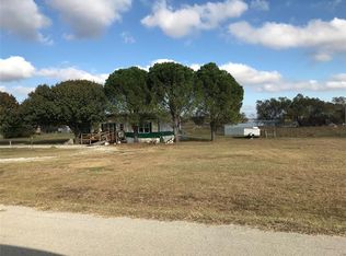 9865 Schuster Ln, Decatur, TX 76234