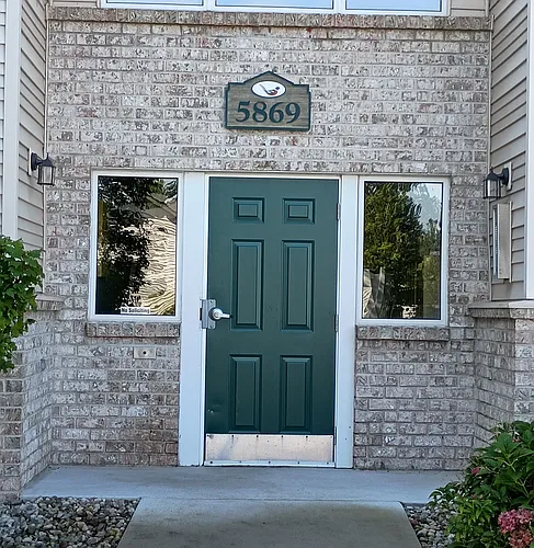 5869 Crosswinds Dr #21 Photo 1